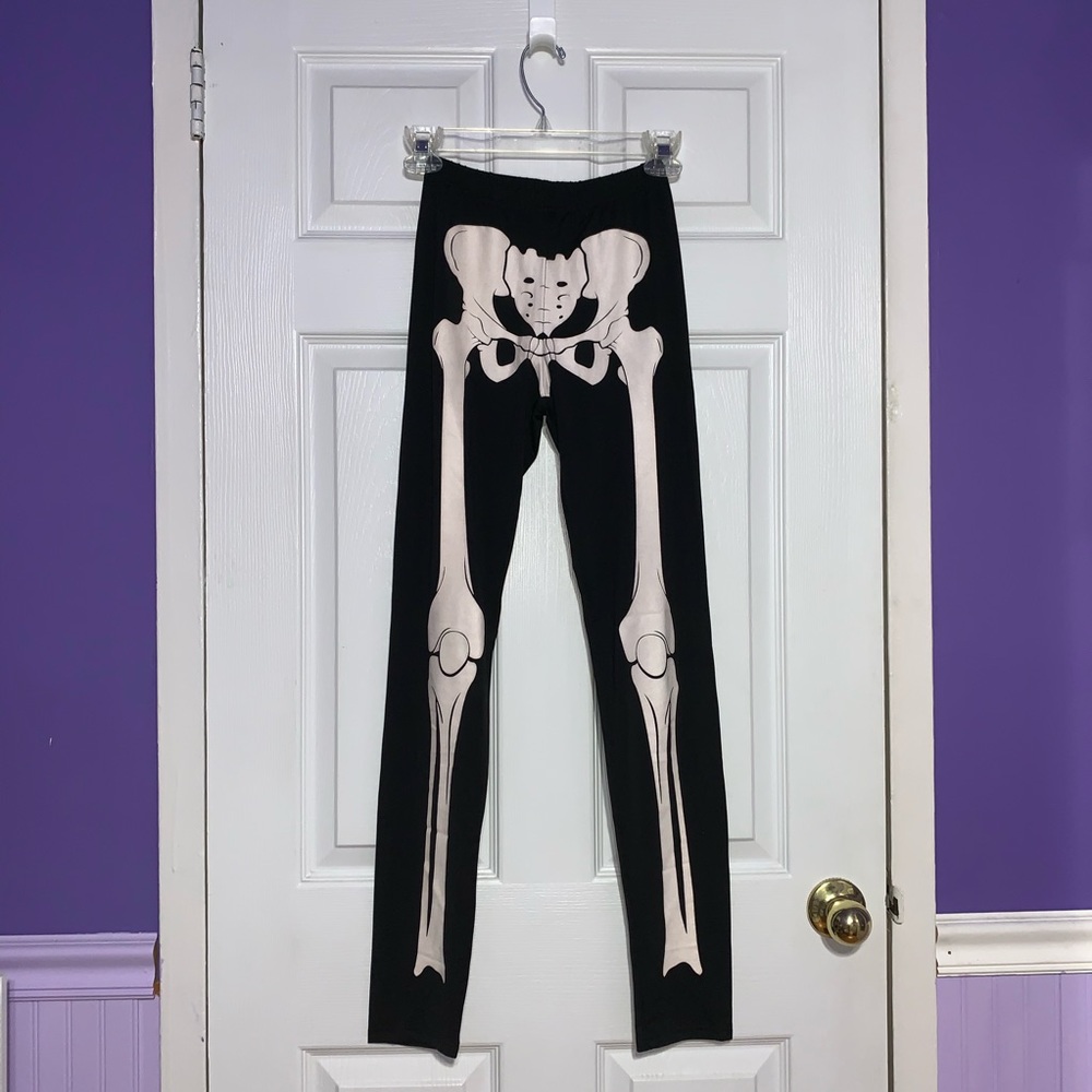 Black Leggings with Bone Design